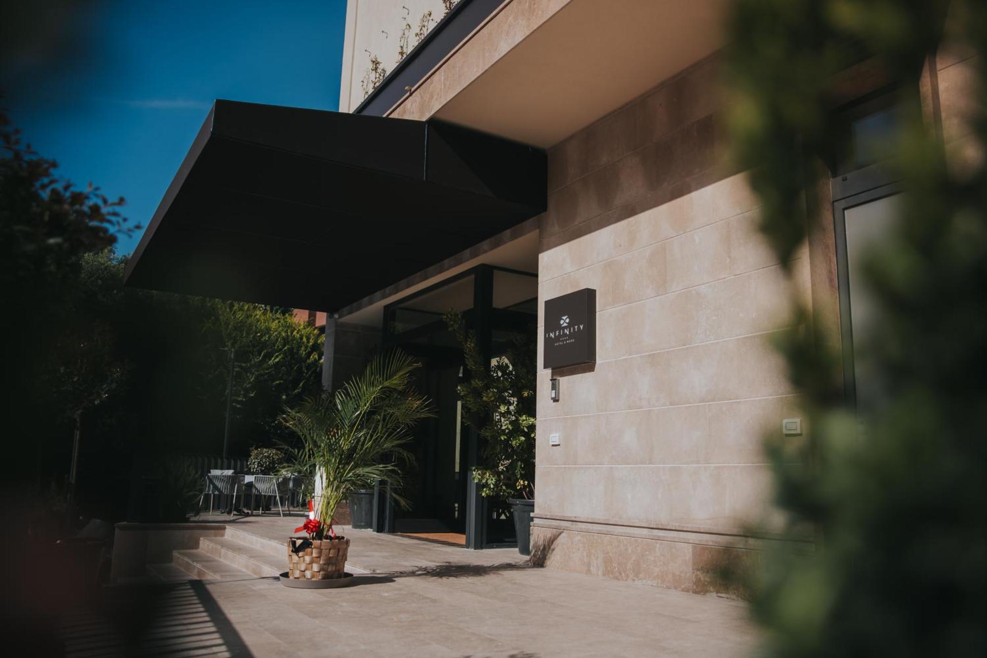 Infinity Hotel & More Budva Ngoại thất bức ảnh