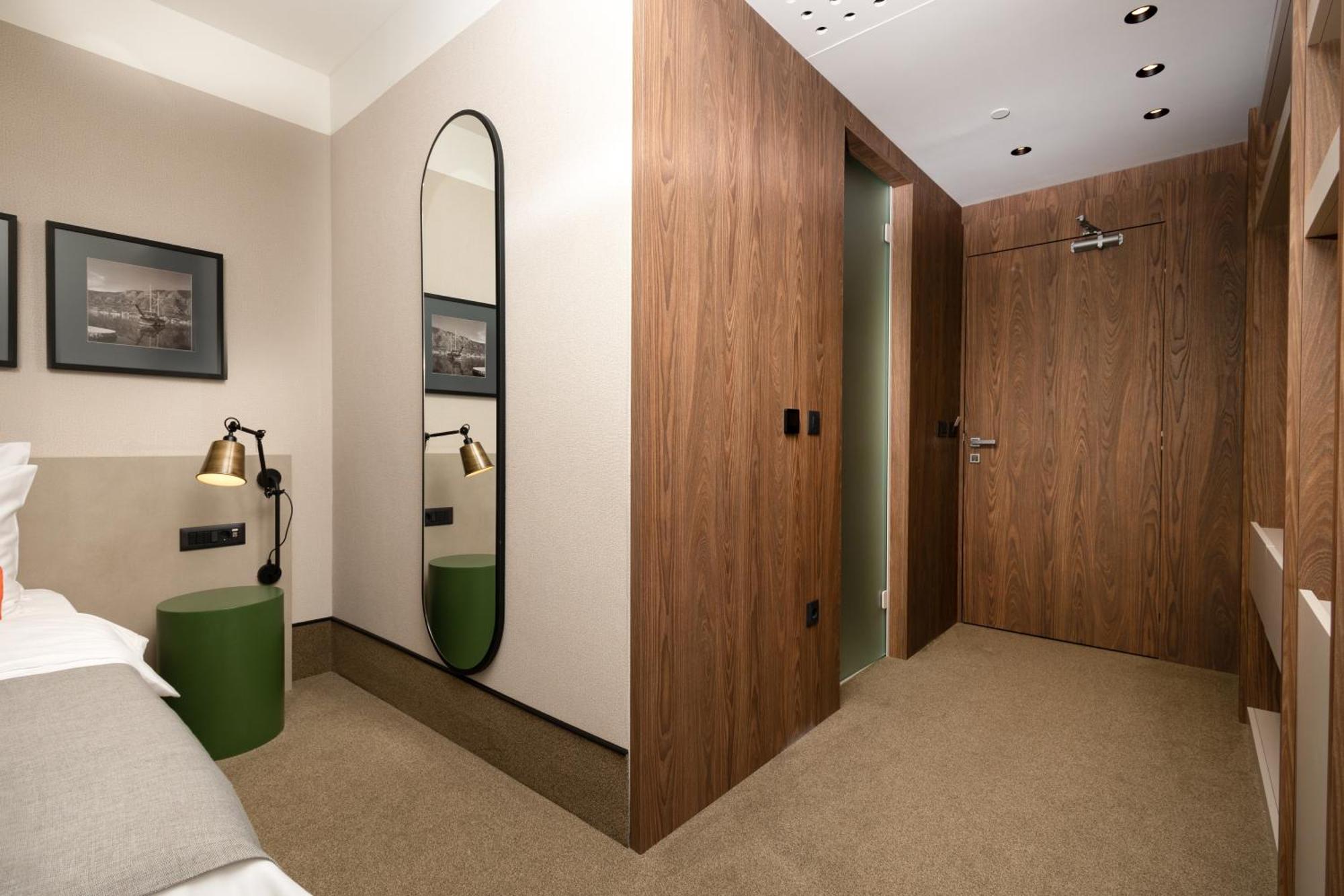 Infinity Hotel & More Budva Ngoại thất bức ảnh